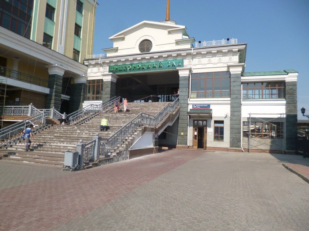 курский вокзал москва пригородные кассы. касса жд вокзала. жд касса красноярск. вокзал «красноярск-пассажирский» зал ожидания. билетные кассы ржд.