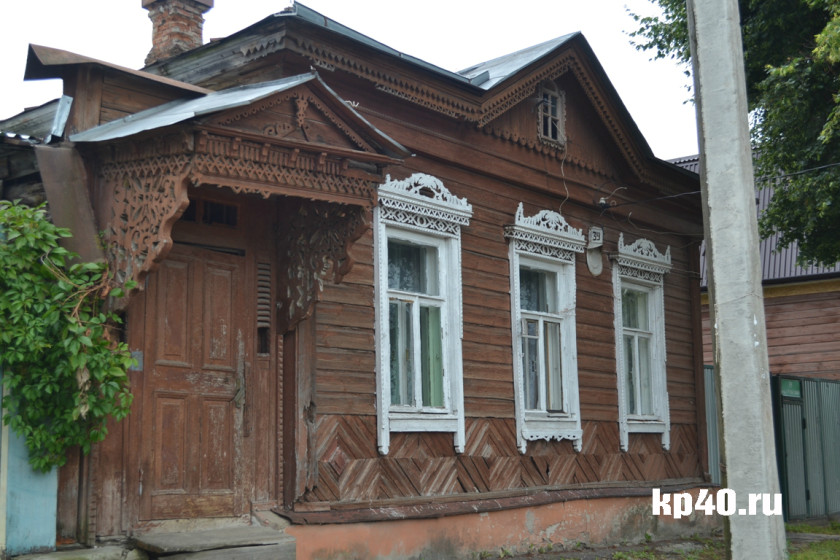 Калуга деревянная. Тульский переулок Калуга. Старые деревянные дома Калуги. Тульский переулок 23 Калуга район Ленинский. Калуга Тульский переулок 2 дом 2 фото дома.