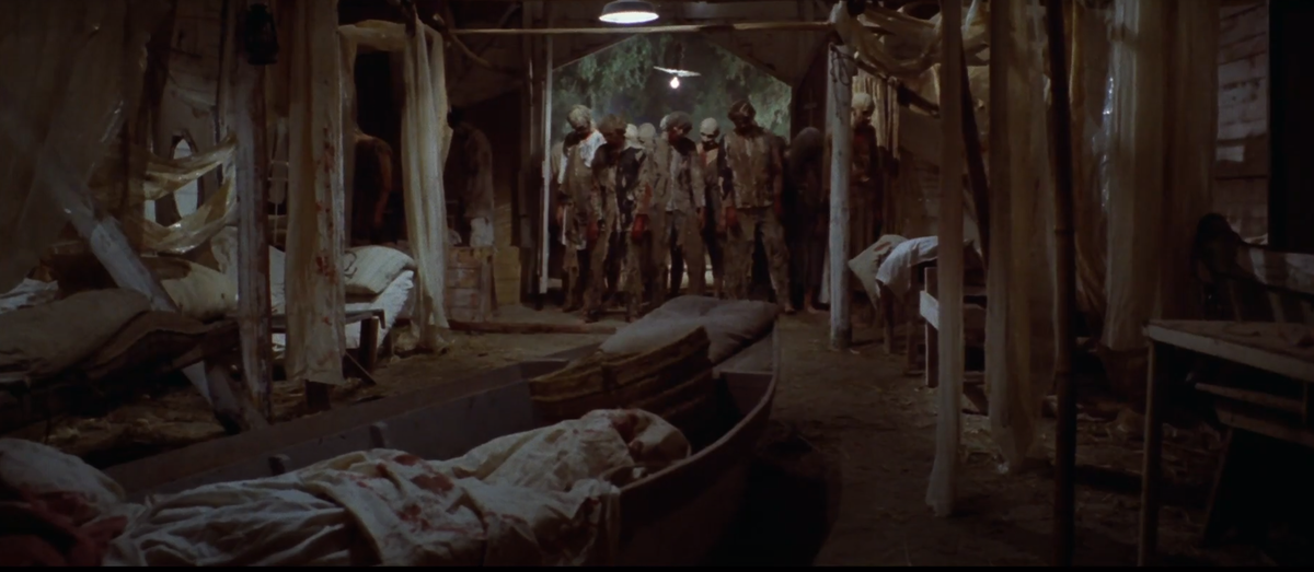 кадр из фильма "Зомби 2"