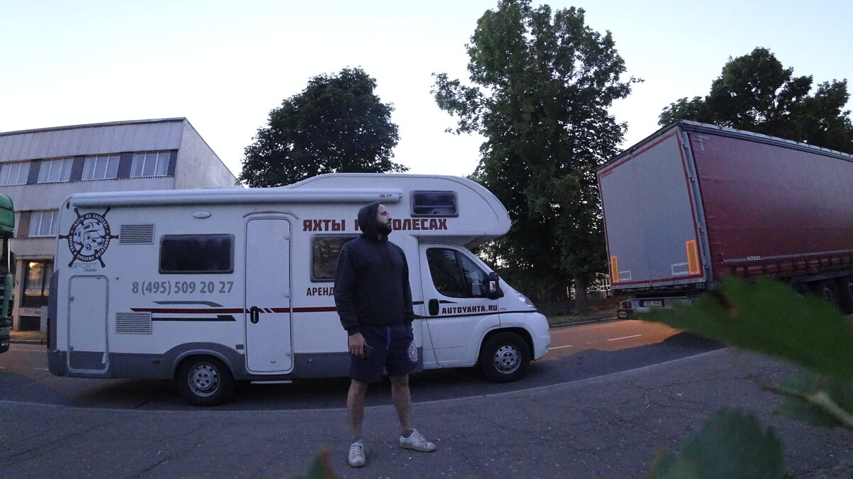 Автор на границе РФ и Эстонии