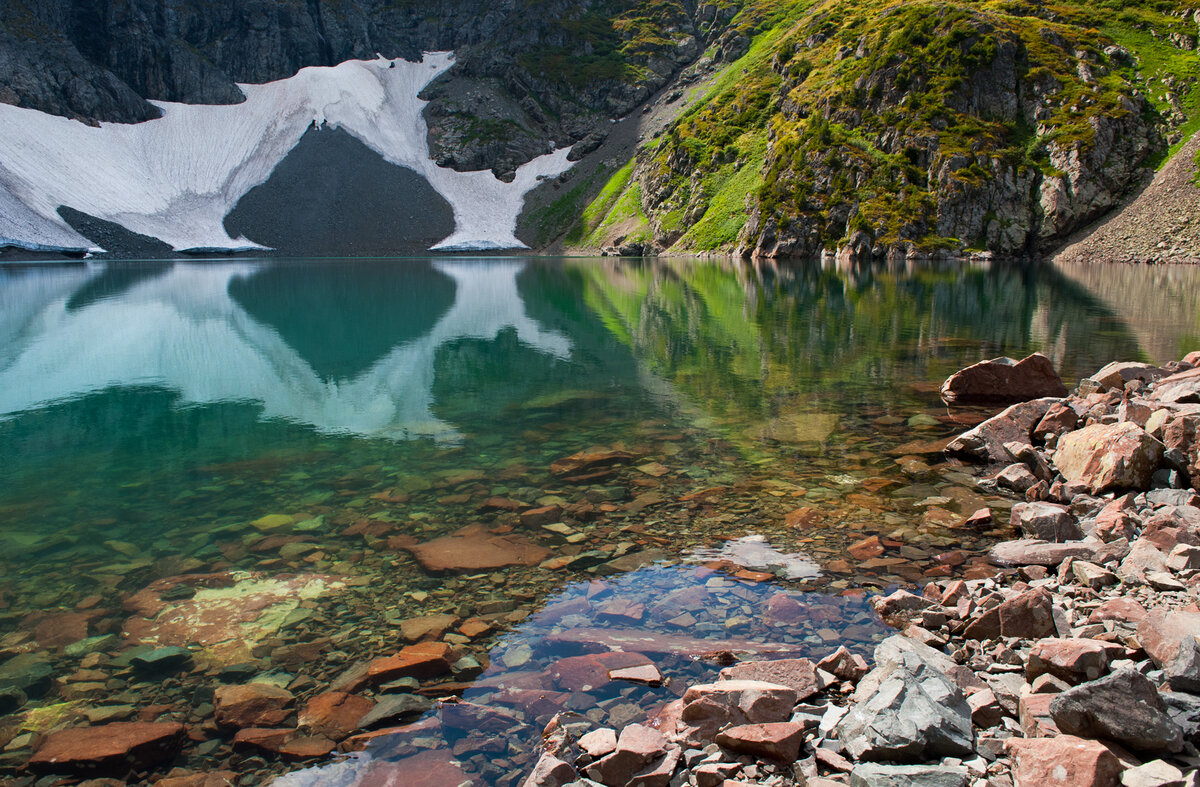 Июльский кадр второго озера! Как вам? Заслуживают такие краски лайк? Тогда движемся дальше!