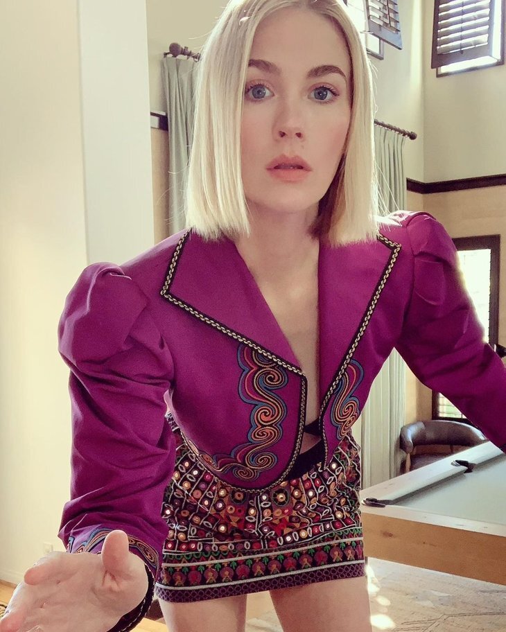 Фото: @januaryjones 