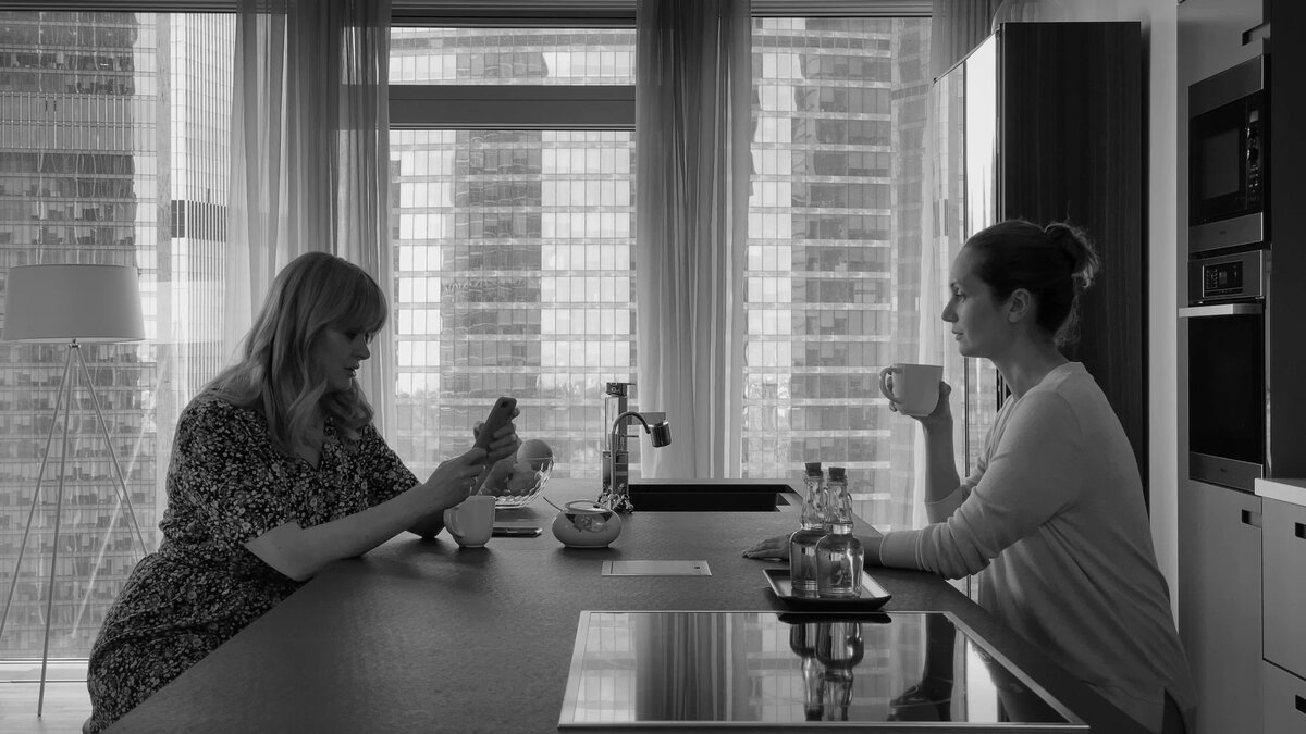 Кадр из фильма "Нежность", 2020г. (реж.Анна Меликян)