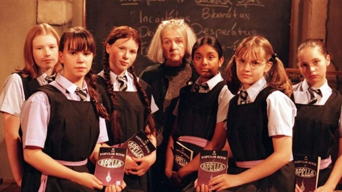 Найдете задаваку Этель? Прообраз Малфоя, если что!