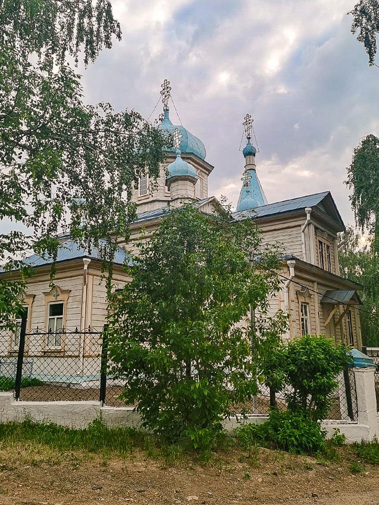Крестовоздвиженский храм, Уфа