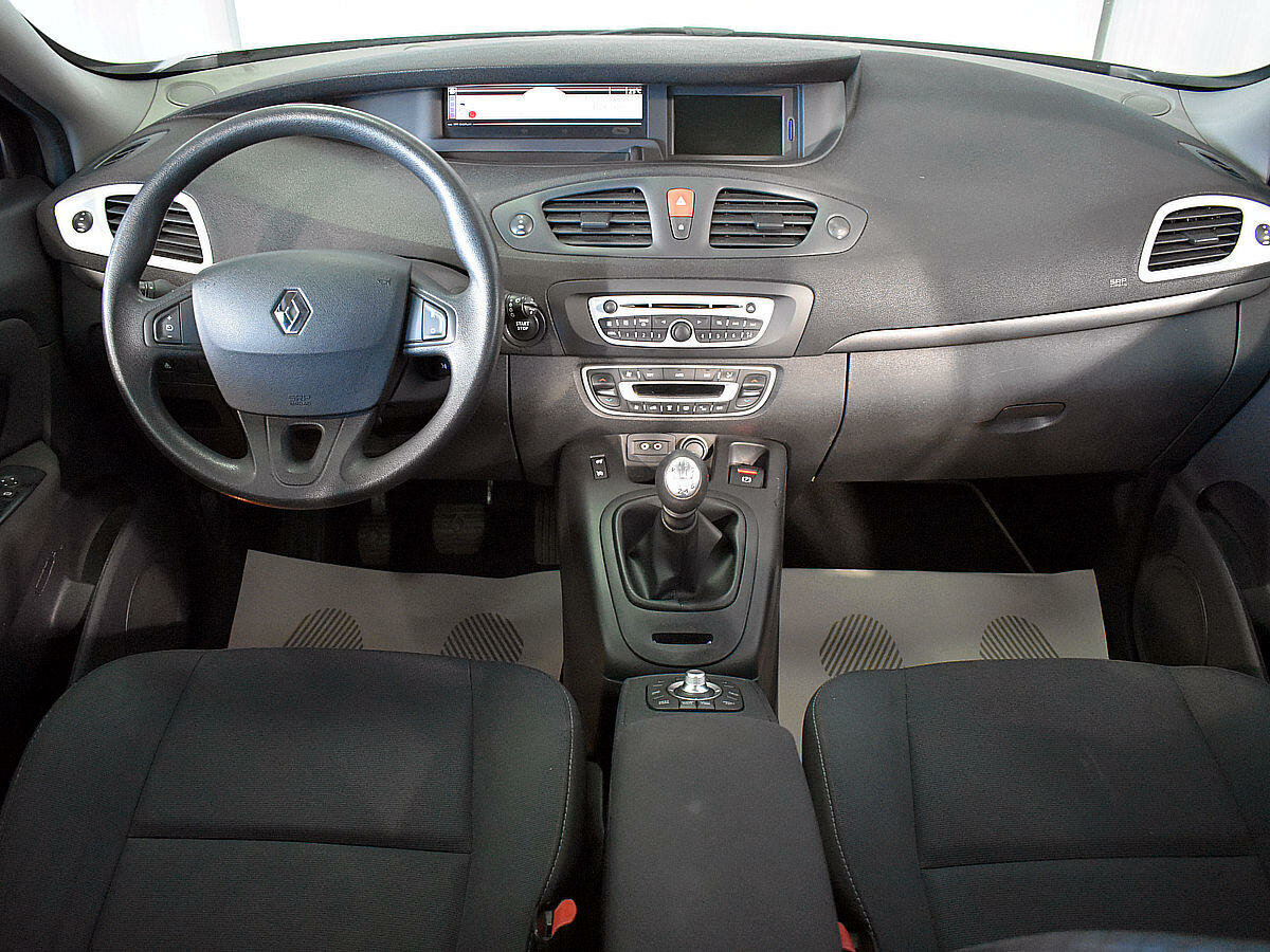 Renault Scenic 3 2010 салон