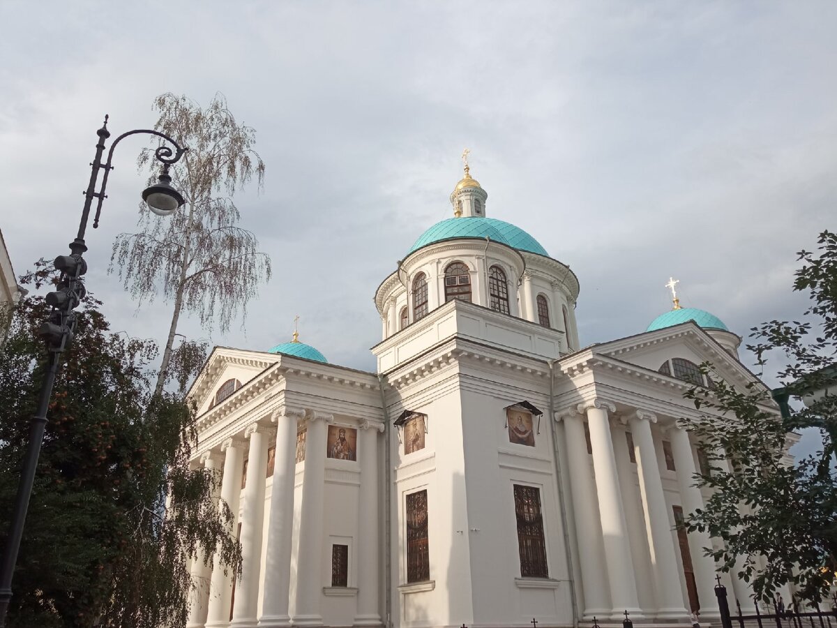 Восстановленный Казанский собор