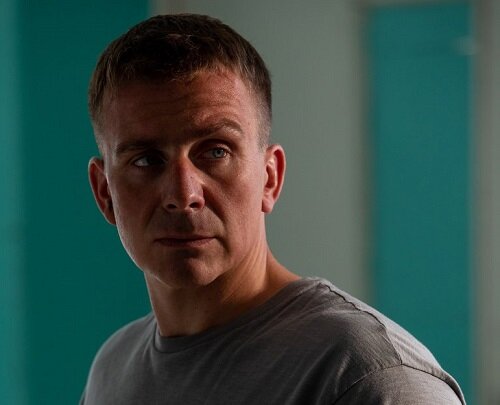 Кадр из сериала "Хрустальный", фото на Яндекс.Картинки