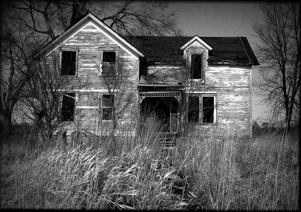 проклятый старый дом минус. киш проклятый дом. проклятый старый дом минус. проклятый старый дом минус. проклятый старый дом король и шут арт.