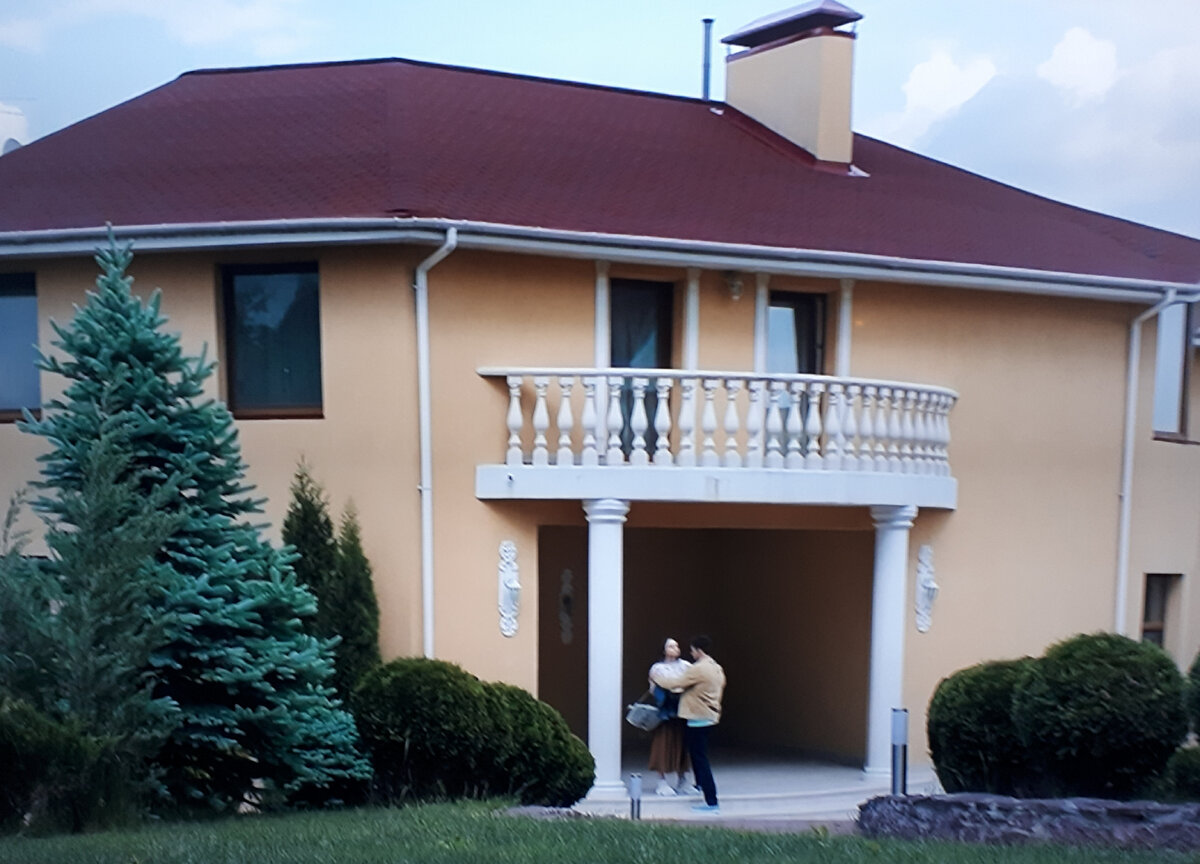 Хочется почти каждому огромный шикарный дом