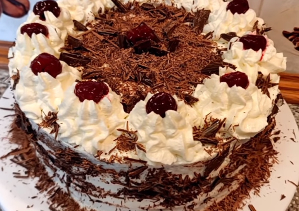 Торт «Зимняя Вишня» 