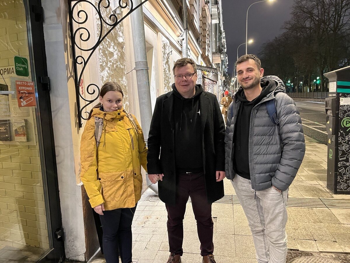 В Москве с друзьями перед полётом в Мексику