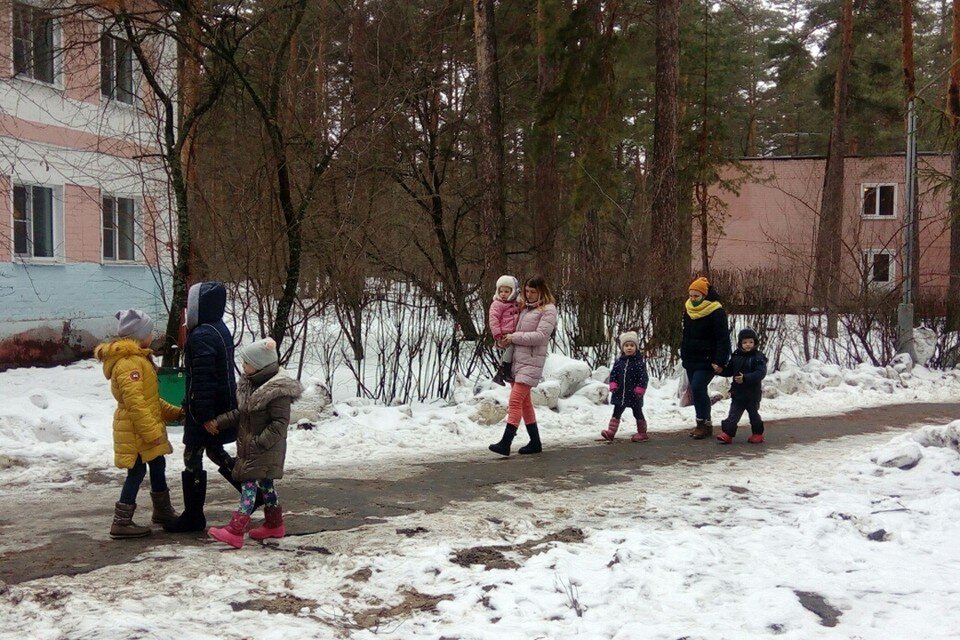     Минобороны: Националисты пытались сорвать выдачу гуманитарной помощи в Херсоне Елена ФЕДЯШЕВА