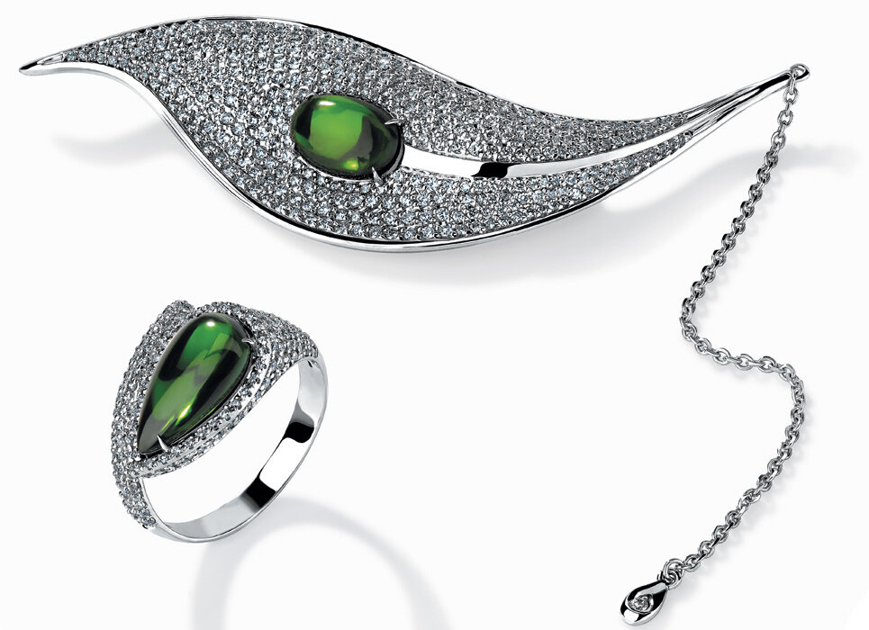 Брошь и кольцо, Master Brilliant