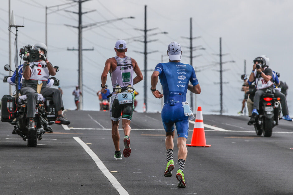 олимпийский вид спорта шорт трек. квадробика спорт прыжки. квадробика тик ток. квадропика это спорт. зимние виды спорта шорт-трек.