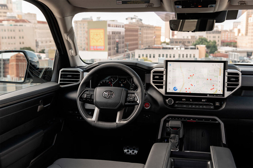 Toyota Tundra и раньше встречалась на российских дорогах, однако никогда не продавалась у официальных дилеров. Сейчас отечественные автокомпании расширяют вариативность модельного ряда за счет механизмов параллельного импорта, который позволяет им ввоз автомобилей без официального разрешения брендов. В настоящий момент каналы поставок работают с перебоями, однако аналитики считают, что новые логистические цепочки помогут стабилизировать ситуацию на авторынке в России.