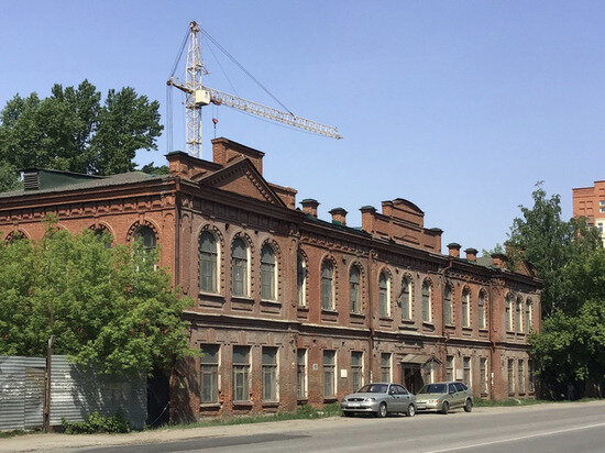     Здание бывшего музея "Искусство Омска" Фото: 2gis.ru