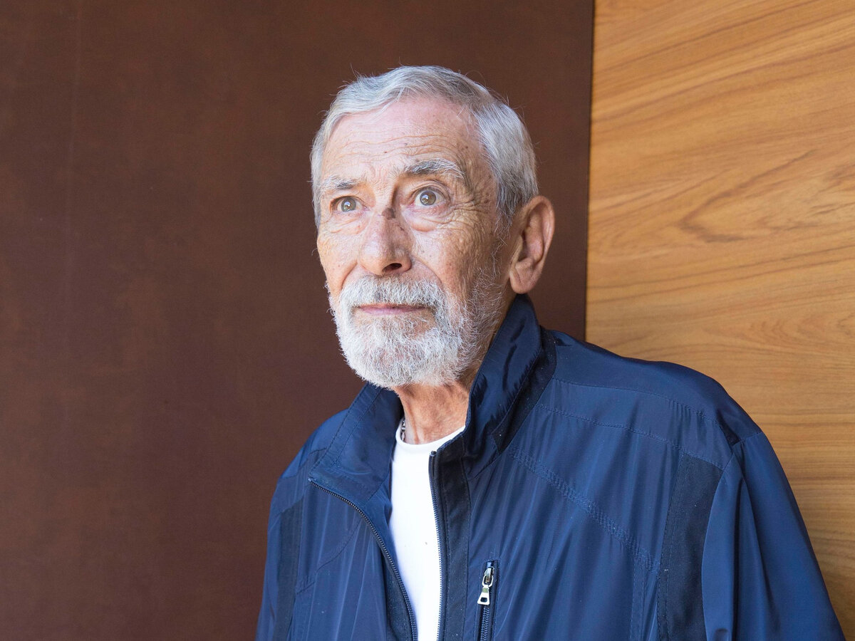 Вахтанг Кикабидзе обрел вечный покой рядом с женой, которую пережил на ...