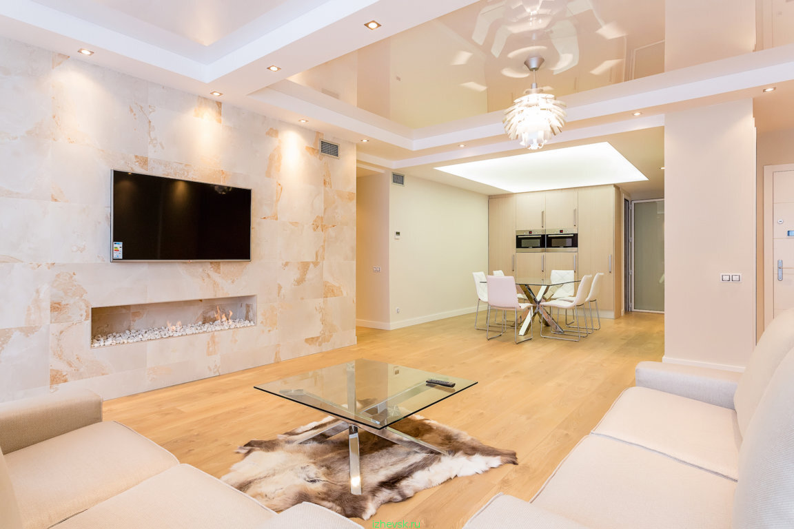 Качественные обои подарят дорогой вид комнате.