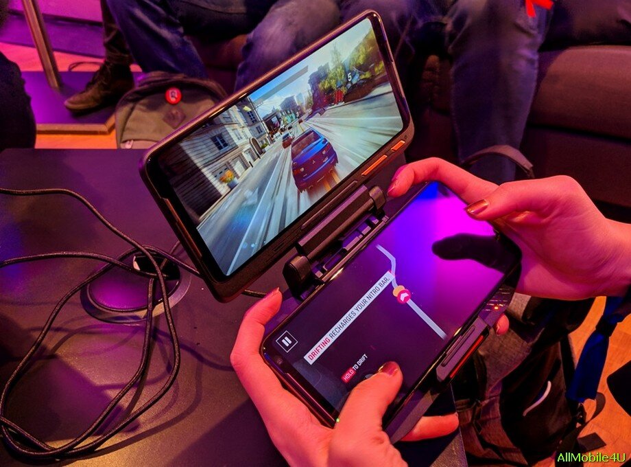 ASUS ROG Phone 2 один из самых мощных и производительных смартфонов