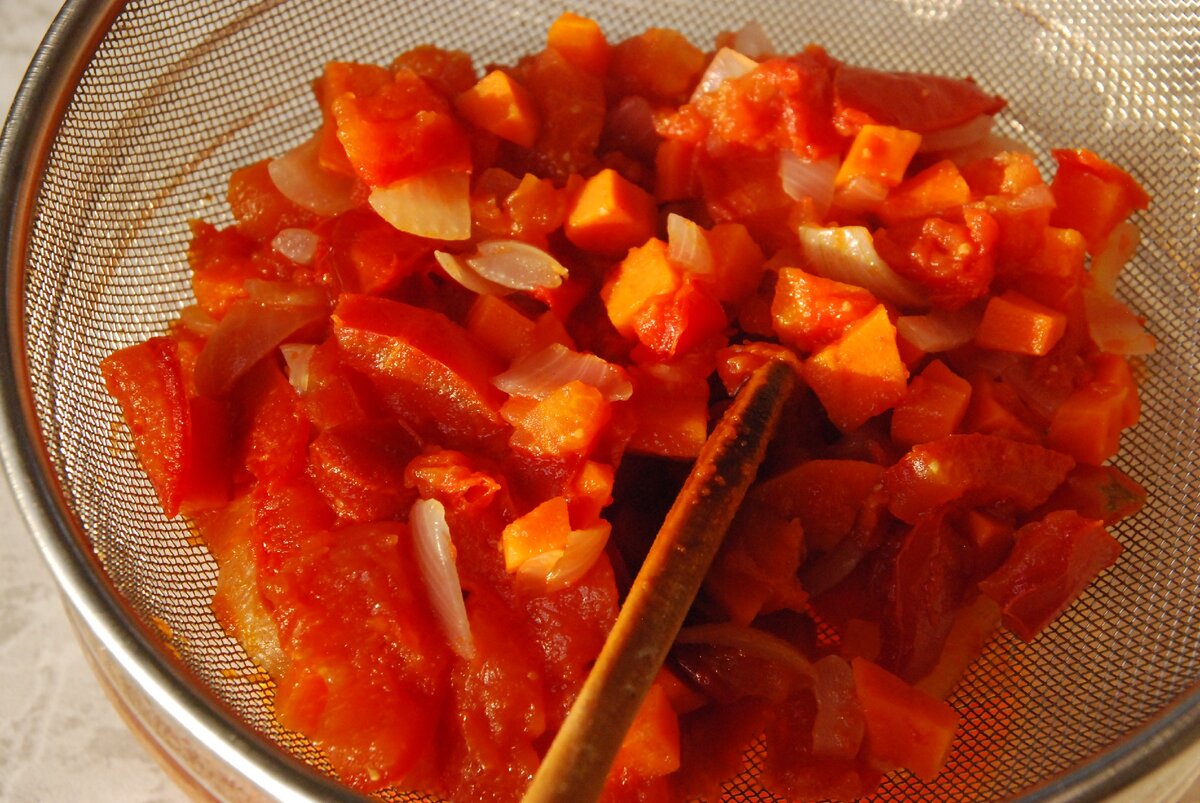 Закуска с томатной пастой. Острые закуски. Grenadine закуска пикантная.