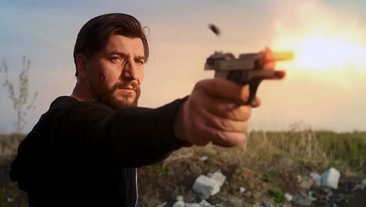 Кадр из сериала "Рикошет" (2020)