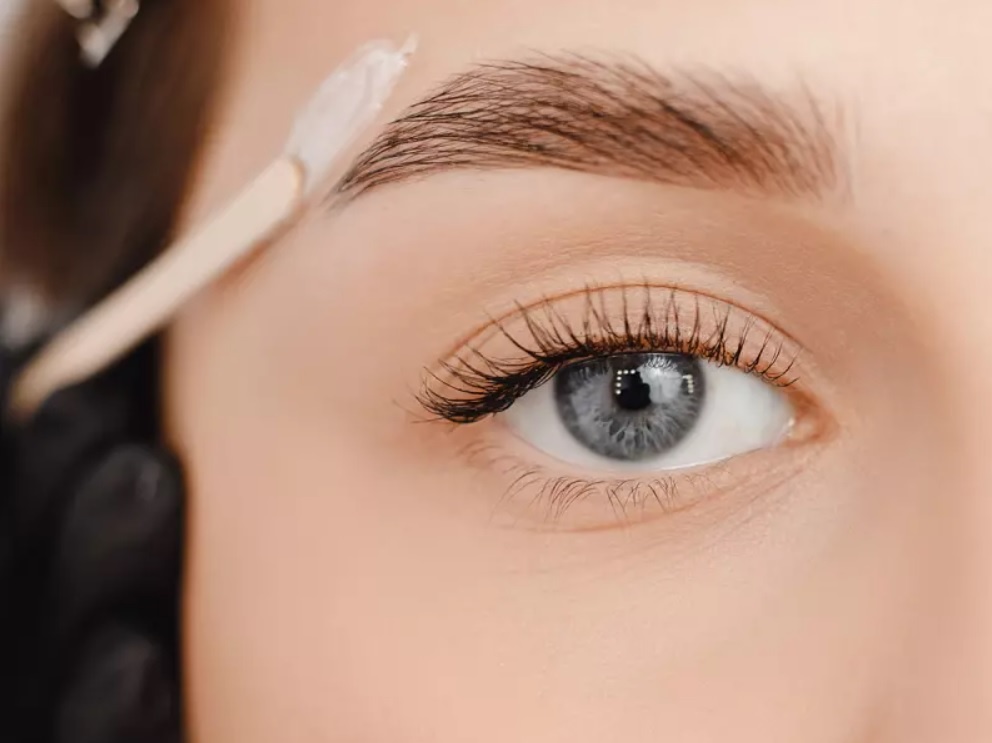 #окрашивание хной фото: Adobe Stock