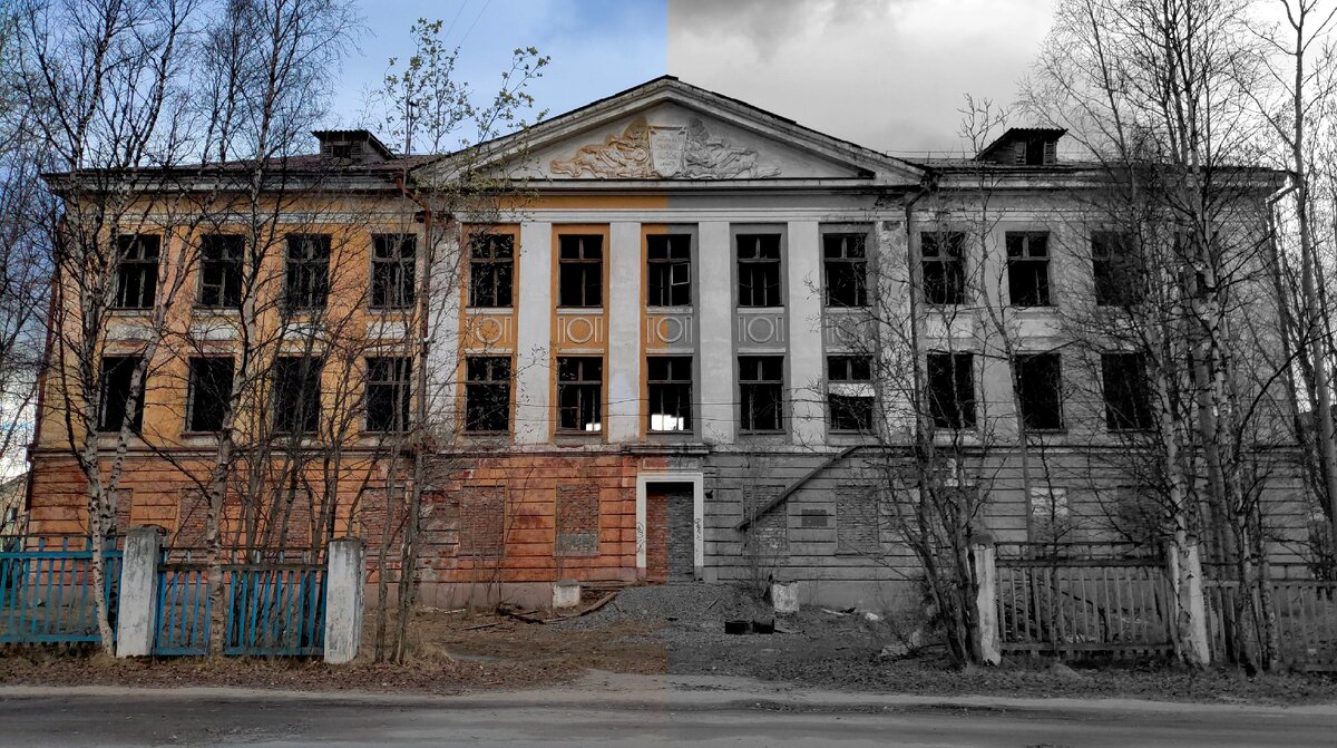 Шатаясь по городу естественно ничего прекрасного из времен СССР не было увидено, лишь заброшенные постройки которые являлись не пойми чем т.к толкового ответа от людей я не услышал.