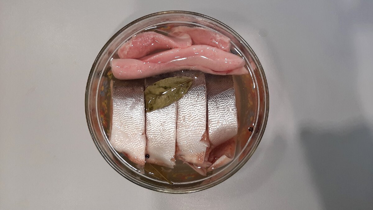 Холодный рассол для рыбы в домашних условиях быстро. Горбуша соленая в рассоле рецепт