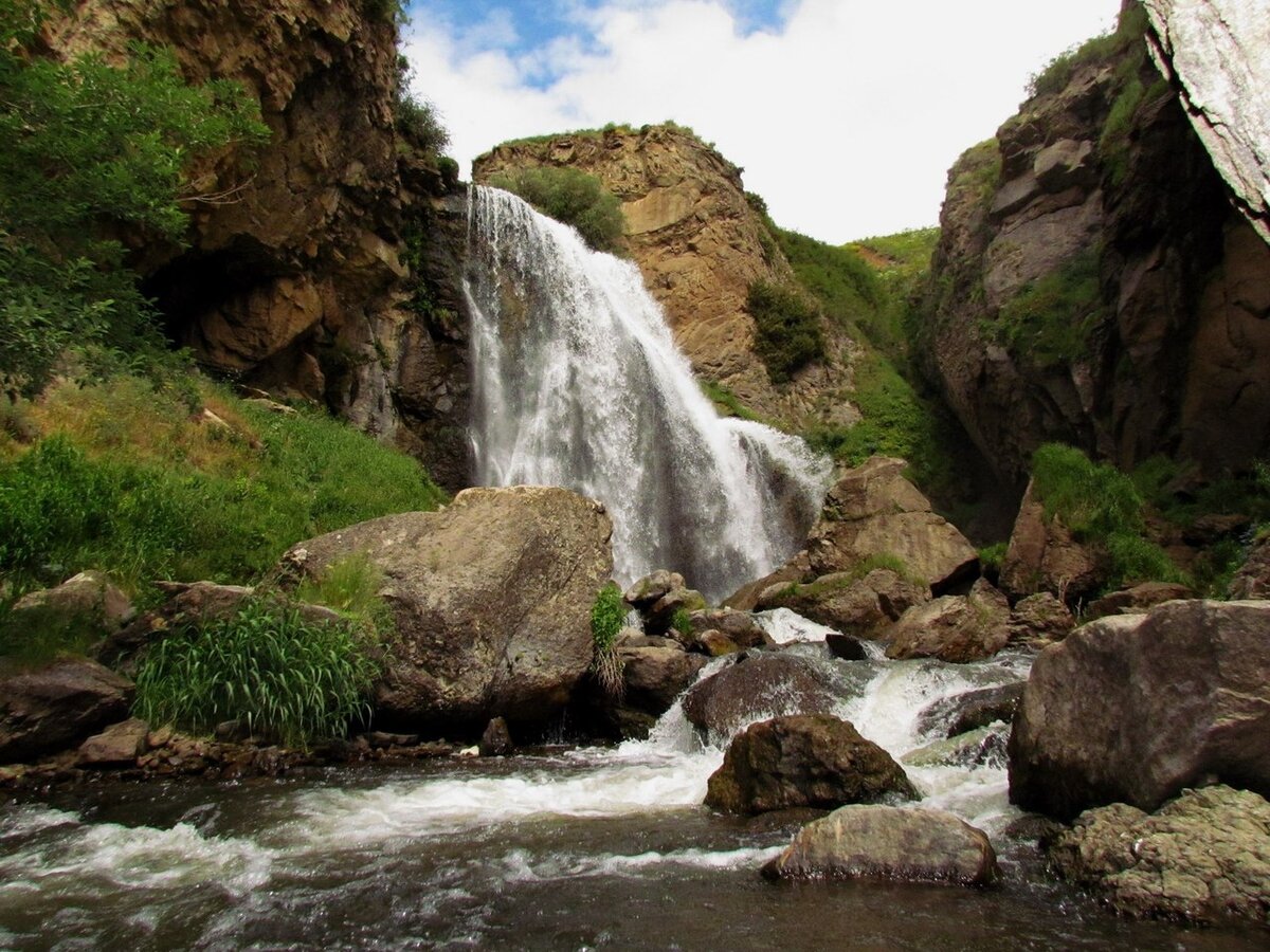 Касахский водопад Армения