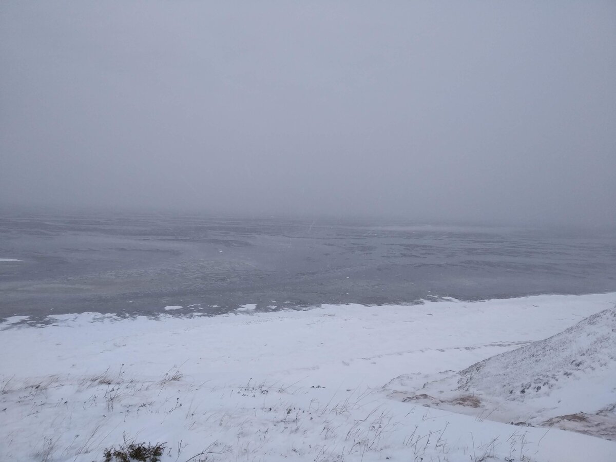 Вид с угора, вариант первоянварский. 