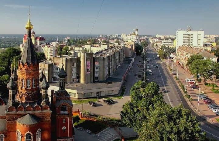 Вид на улицы города Брянска. Россия