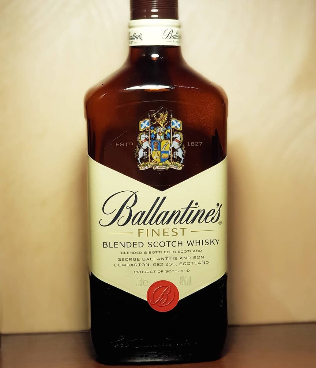 Балантайс виски 0 7. Ballantines Finest Blended Scotch Whisky 0.7. Ballantines 1л. 