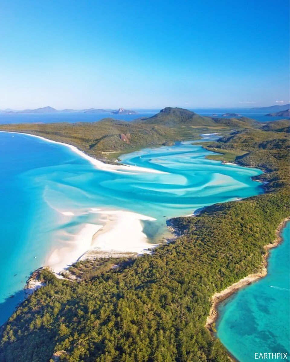 Whitsundays славится ослепительно белыми песчаными пляжами.