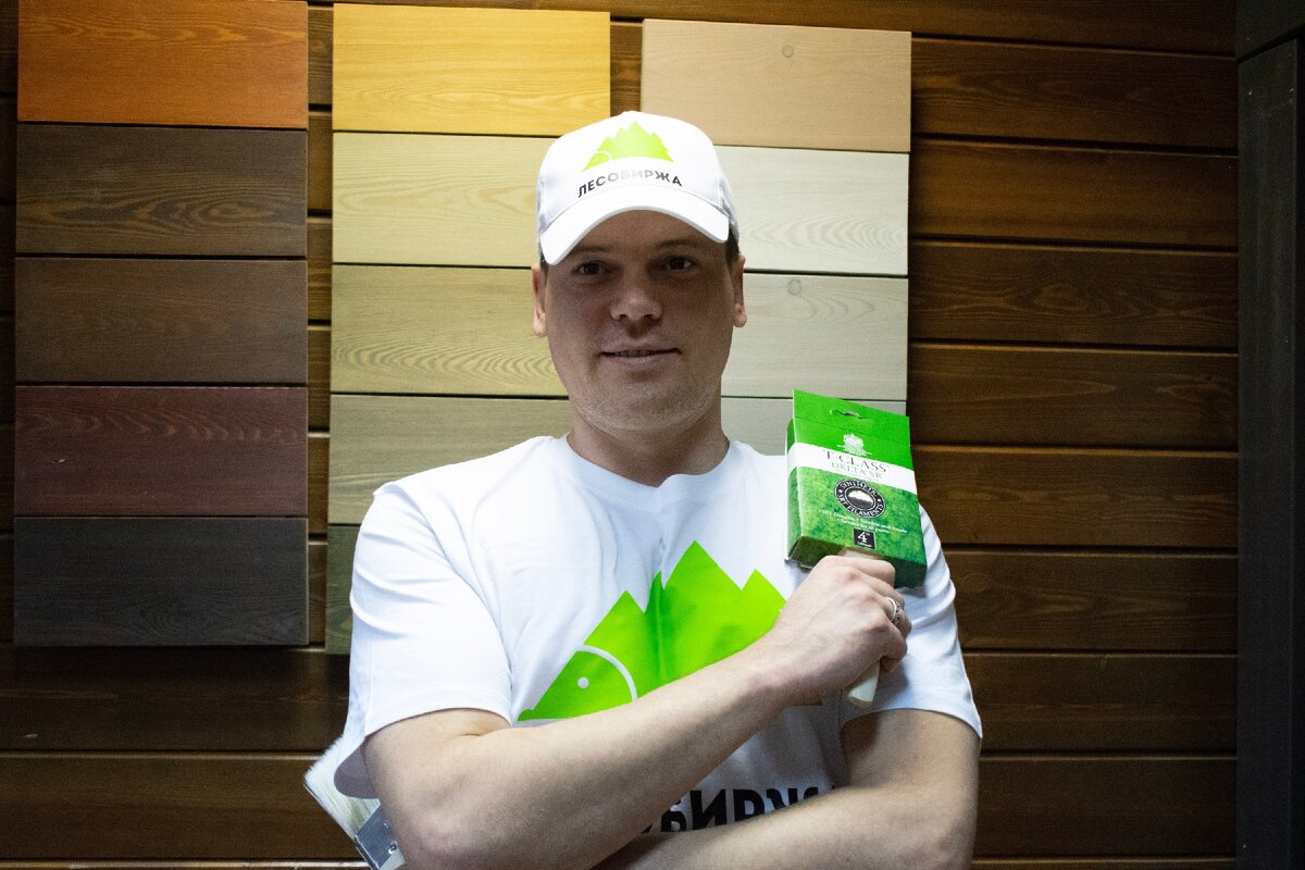 Валерий Лыщицкий и кисти HARRIS