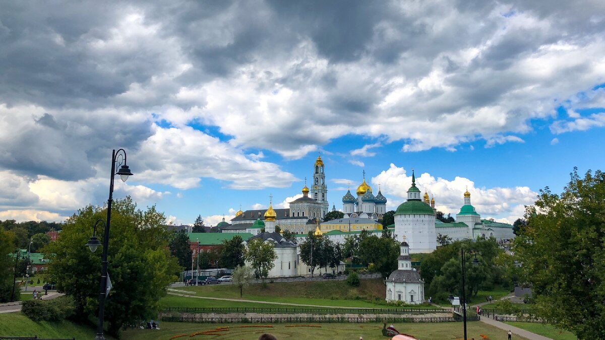 Отправились в Сергиев Посад чтобы выяснить, что не так с Главным храмом  Вооружённых сил | GoWentGone ПУТЕШЕСТВИЯ | Дзен