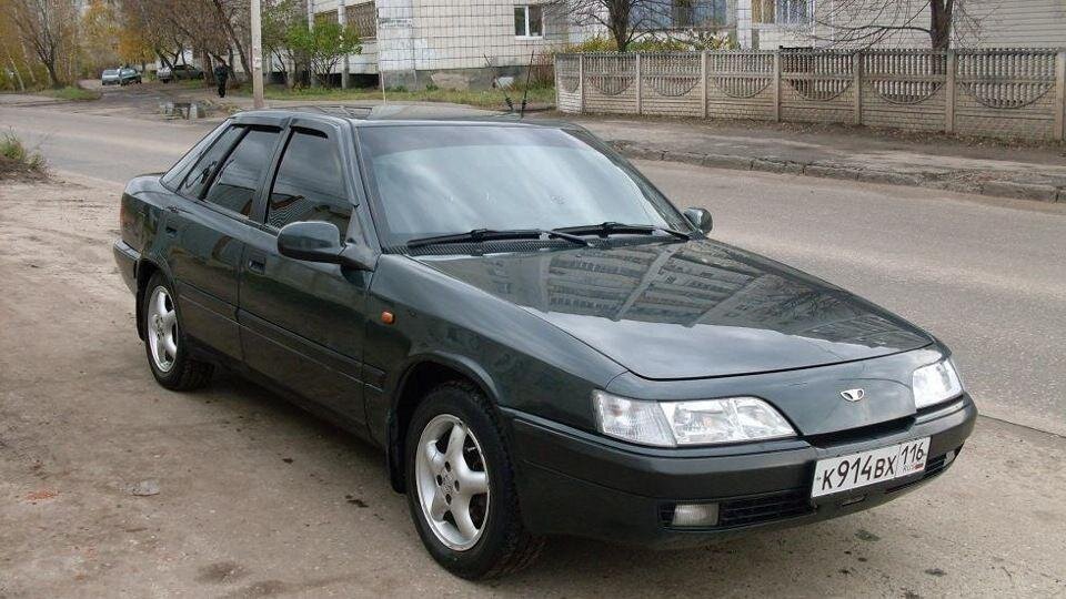 Daewoo espero темно зеленая. Дэу Эсперо темно зеленая. Дэу Эсперо 1995 года. Daewoo espero кабриолет.