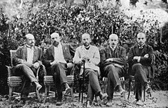 Сыновья Л. Н. Толстого. Второй слева – Илья. Фото из интернета