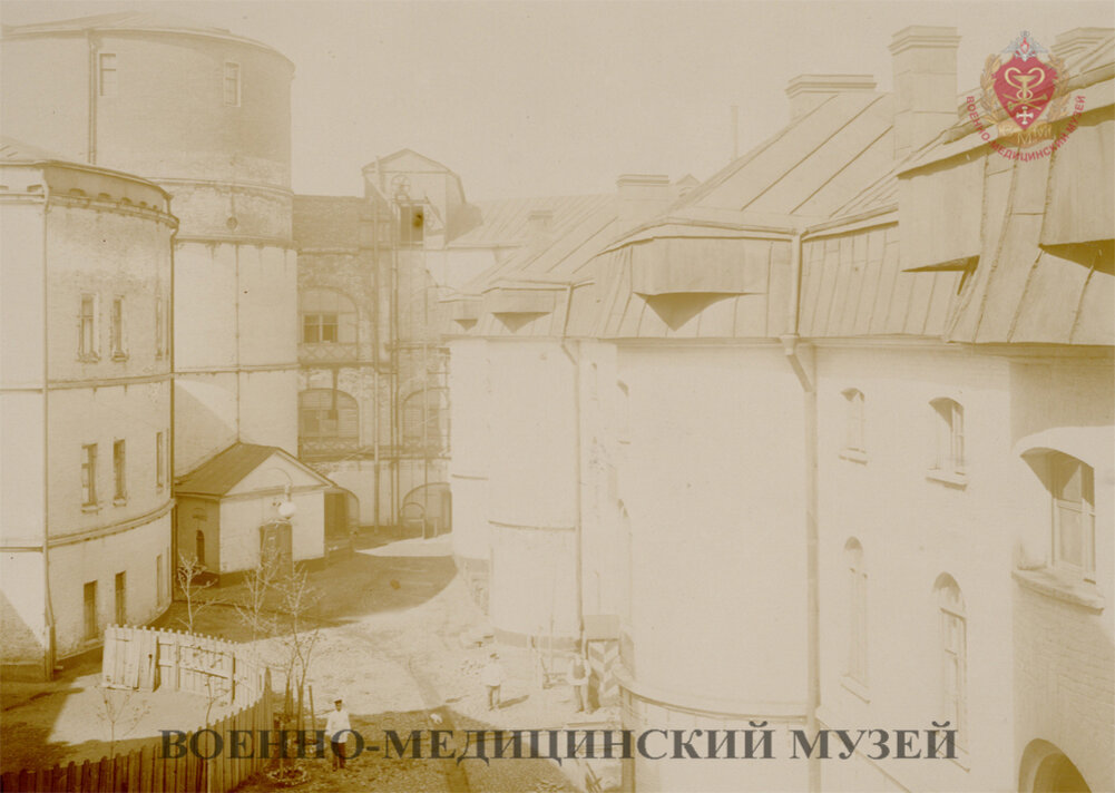 История форта «Император Александр I» (Чумной) с редкими иллюстрациями