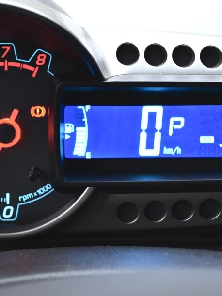 Сейчас лампа "давления масла" не горит, а тогда загоралась.