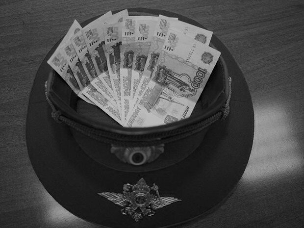 Для встречи с милицией у меня всегда было наготове сто рублей