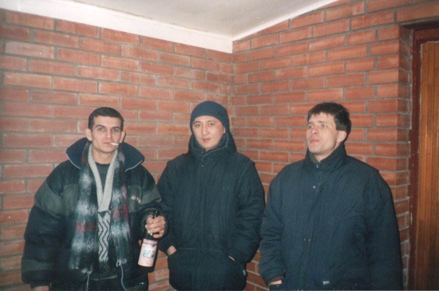 Адаптация: Сергей Щанкин, Ермен Анти, Ник Вдовиченко. Момыри, 2003.