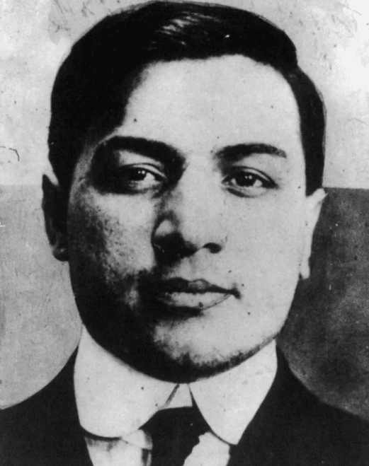 Аль Капоне в молодости