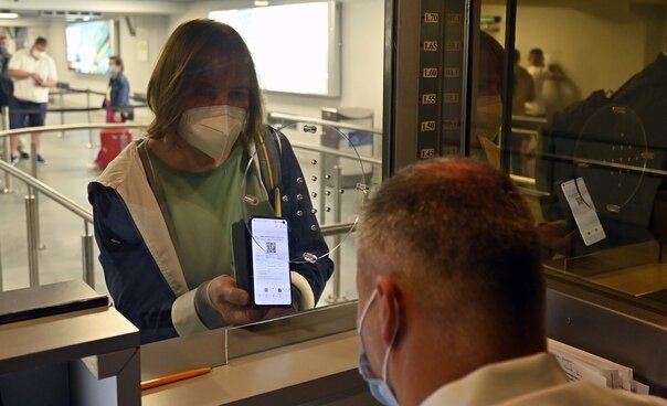 Профильные министерства рассматривают и другие способы борьбы с очередями