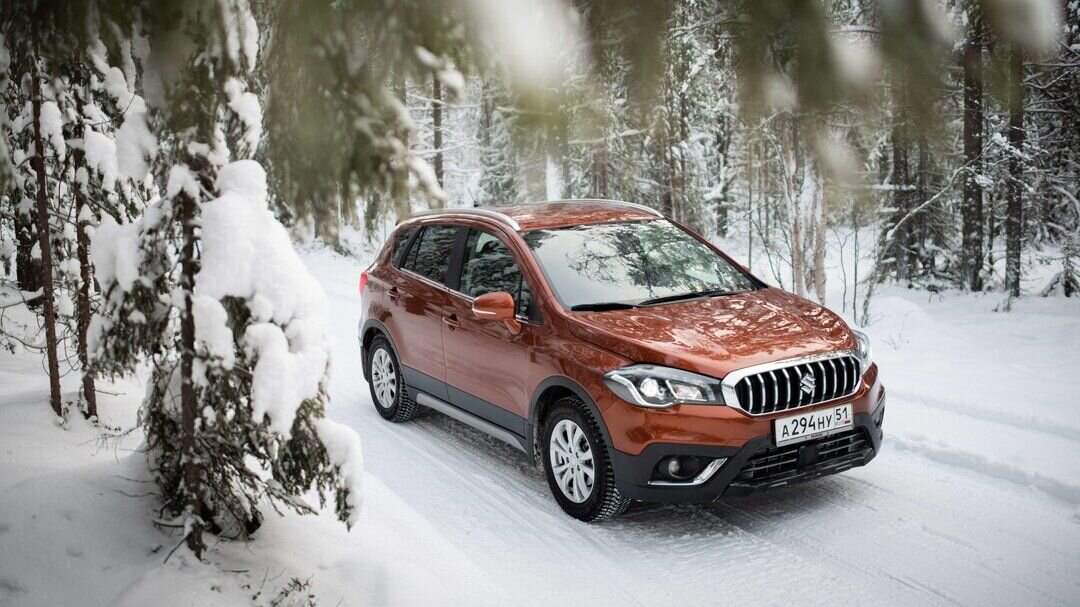 SUZUKI SX4 (фото из открытых интернет источников).