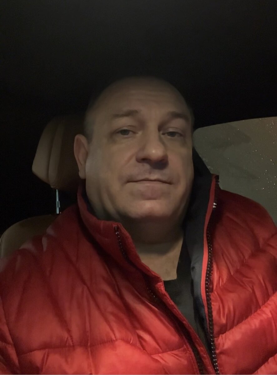 Автор и исполнитель Сергей Степанов