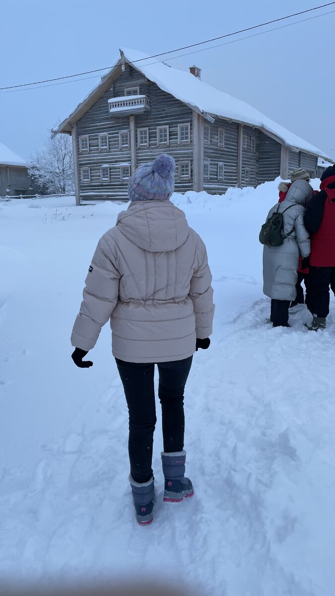 Дома собраны со всех окраин и перевезены на остров для сохранности. 