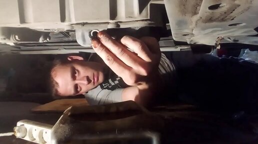 Рено Дастер теплообменник масляного фильтра