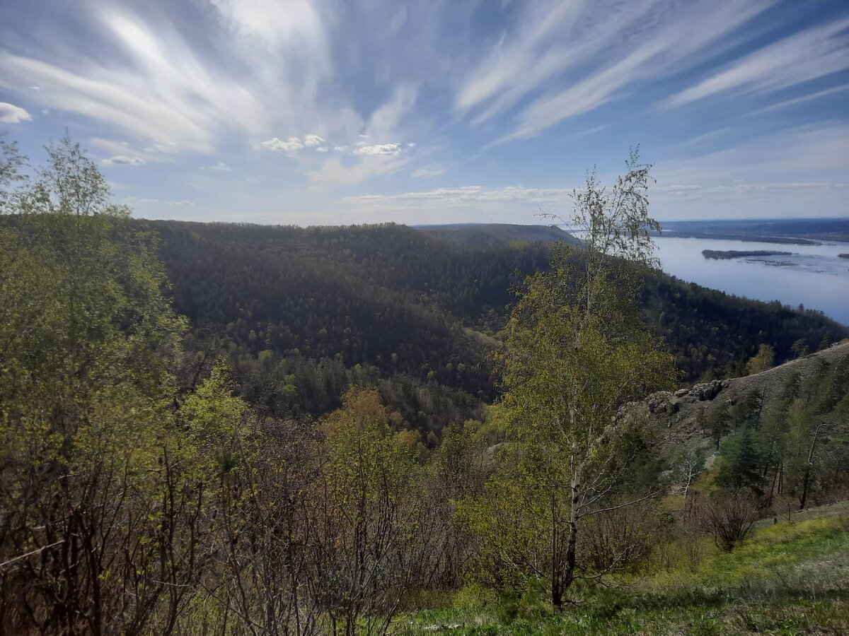 Виды по ходу движения к вершине.