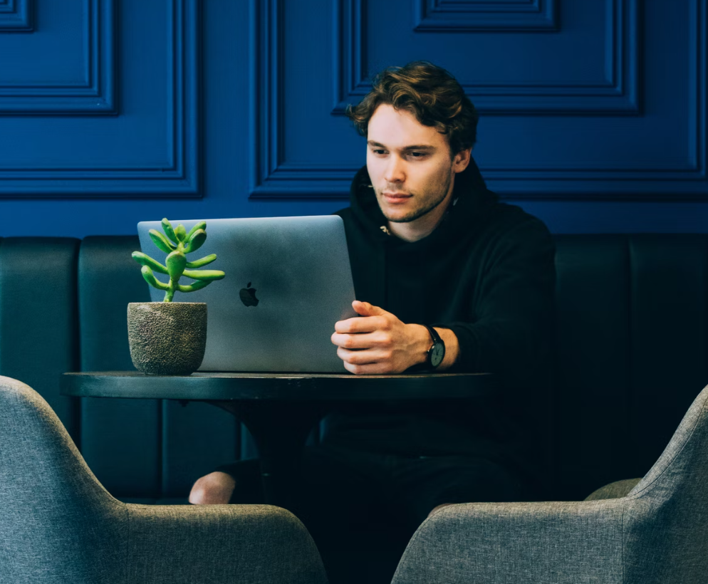 Предприниматель ценит свое время и не будет тратить его впустую. Фото автора Stefan Stefancik Unsplash, используется по лицензии Unsplash License 